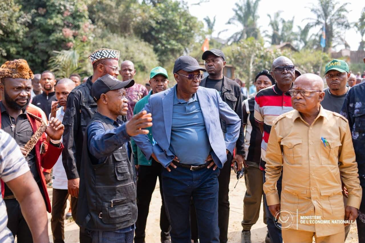 Sankuru : entre pont inachevé et réforme administrative, Mukoko Samba poursuit son plaidoyer pour le désenclavement